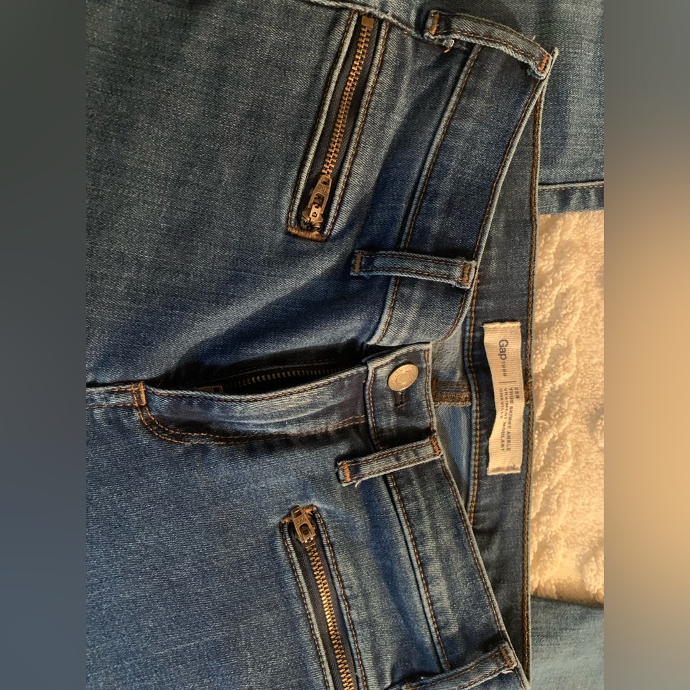 GAP Women's Dark Blue Jeggings with Zip Pockets